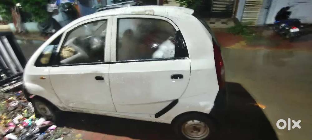 Tata Nano Twist Xt 2012 मॉडल