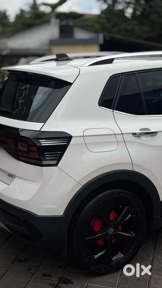 Volkswagen Petrol 2021 Car
