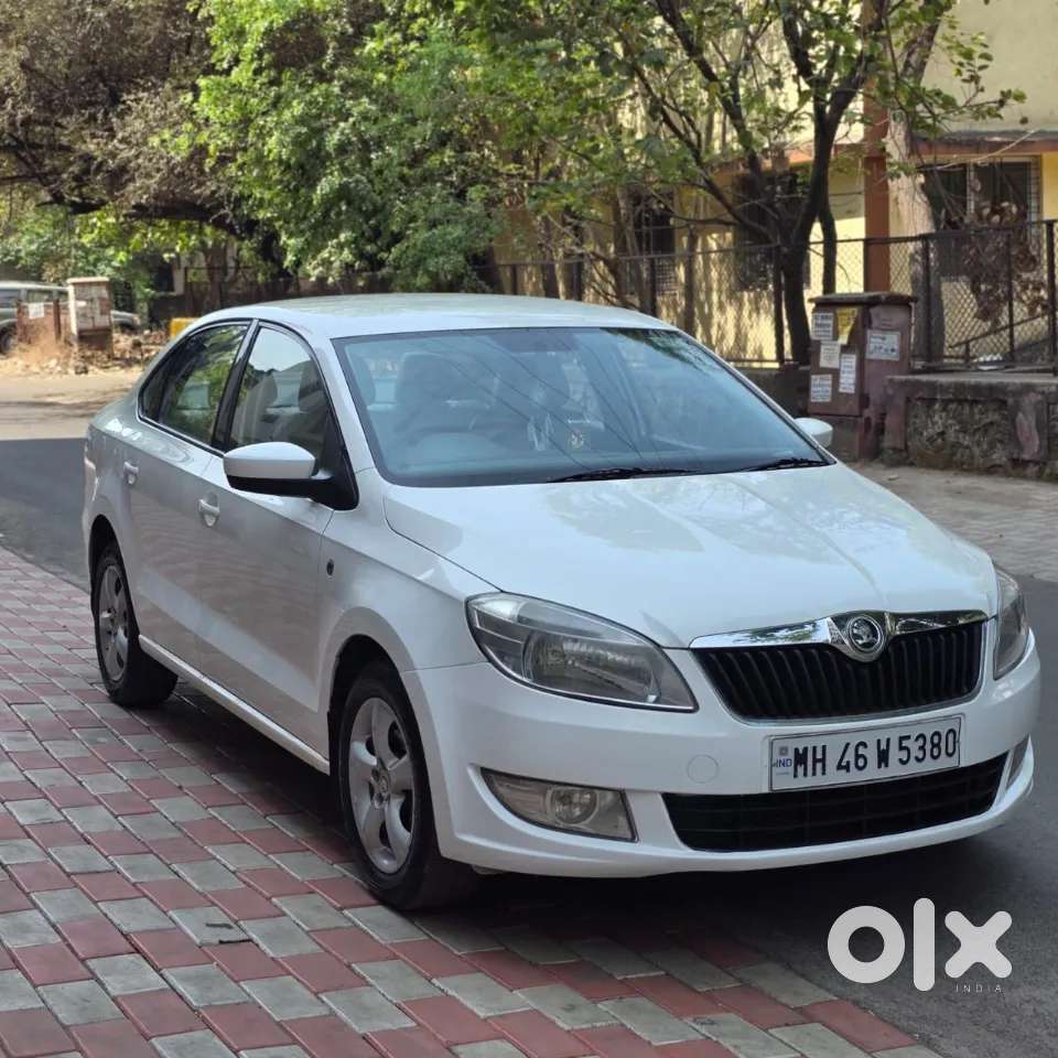 Skoda Rapid Elegance 1.6 Tdi Cr Manual, 2012, Diesel