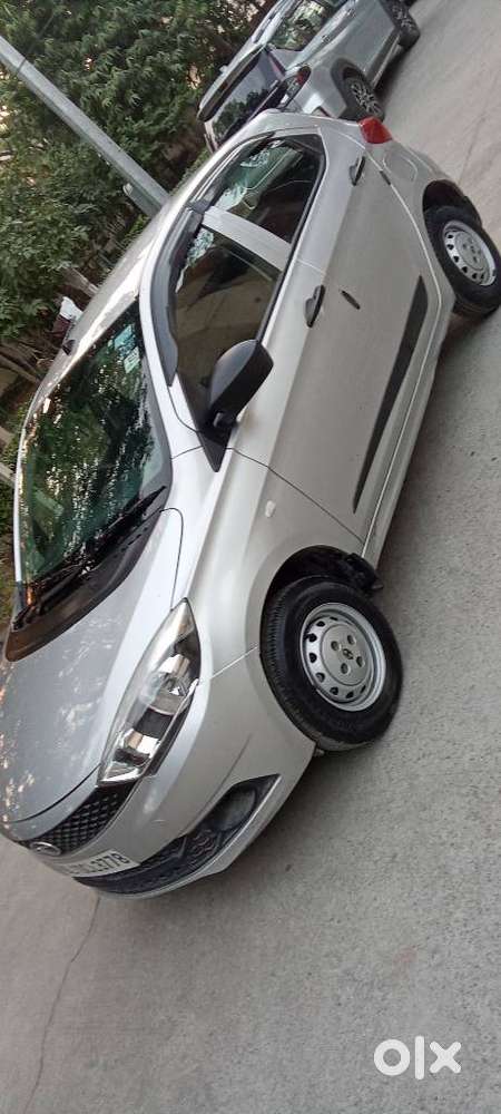 Tata Tiago 1.2 Revotron Xm Option, 2018, Petrol