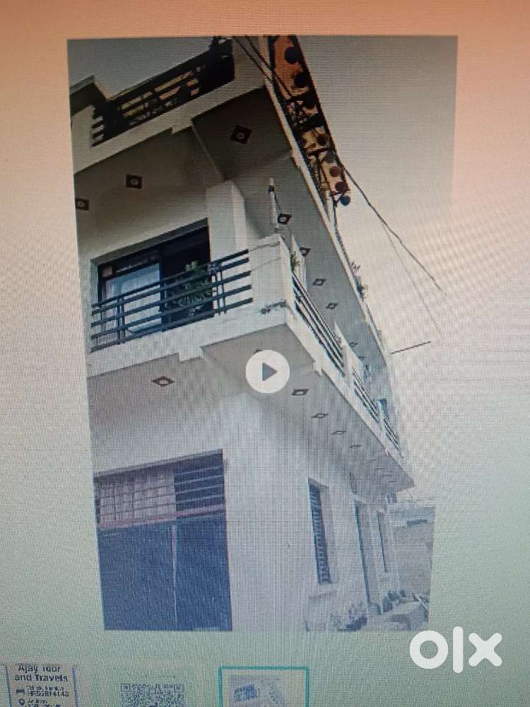 22*44 ka ghar hai 2 floor ka 45 lakh me sell karna hai