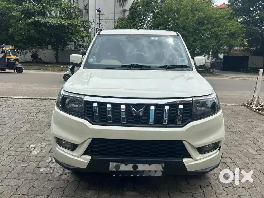 Mahindra Bolero Neo N10