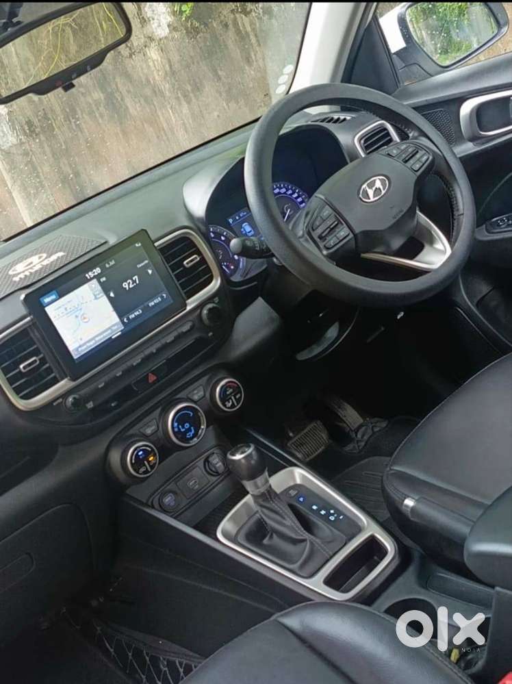 Well-maintained 2019 Hyundai Venue 1.0l Turbo Petrol Dct Automatic Ava