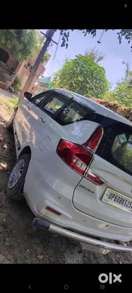 Ertiga Vxi Cng And Petrol Year 2026
