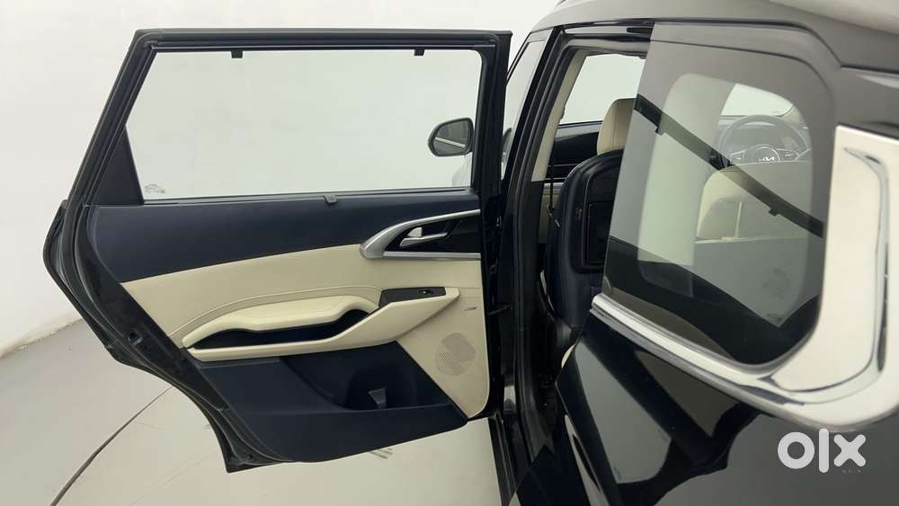 Kia Carens 1.5 Luxury Plus Diesel At 7 Str, 2022, Diesel