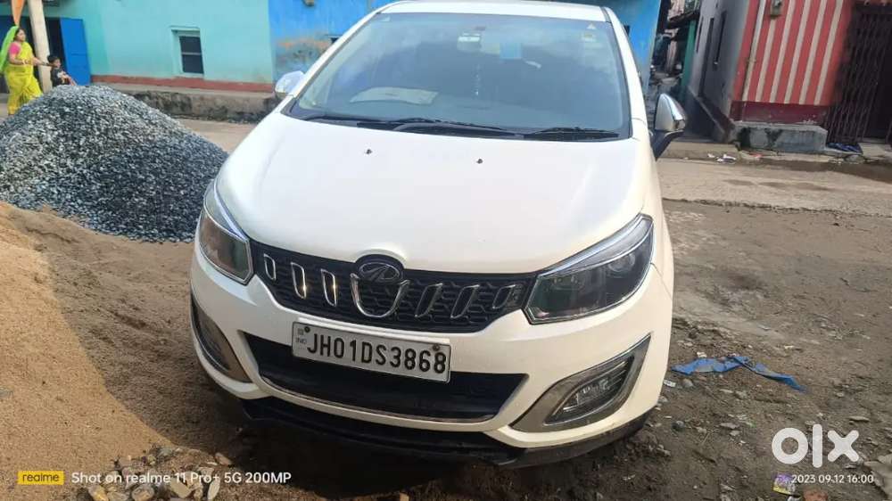 Mahindra Marazzo 2023