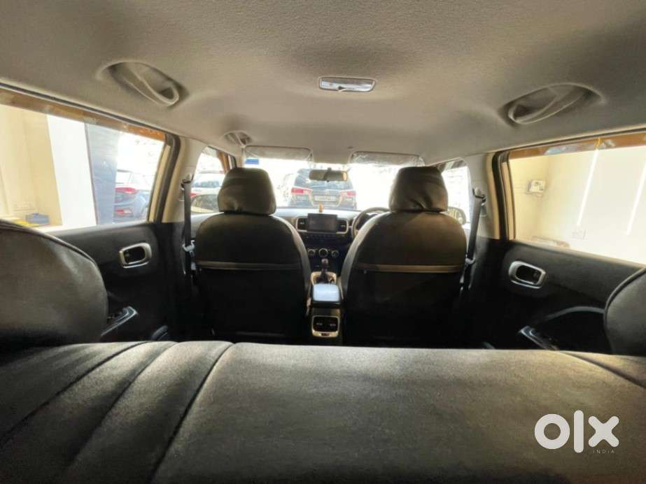 Hyundai Venue 1.2 S Plus, 2022, Petrol