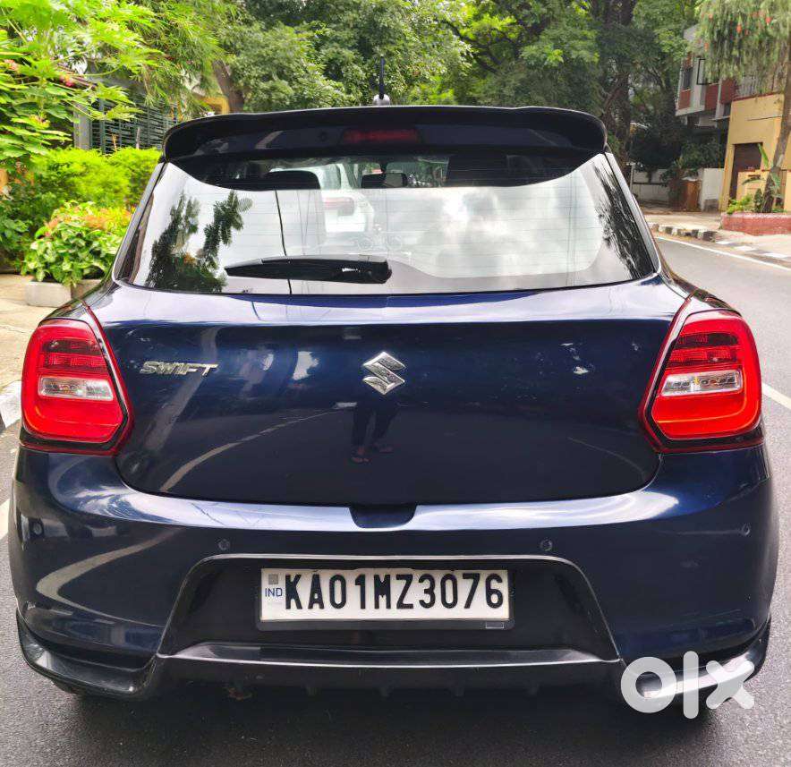 Maruti Suzuki Swift 1.3 Zxi, 2023, Petrol