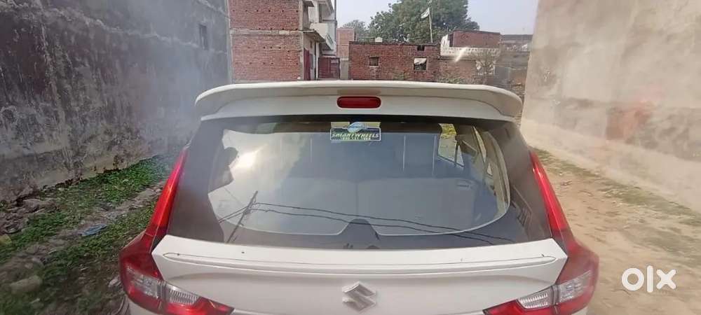 Maruti Suzuki Ertiga 2023 Vxi Cng