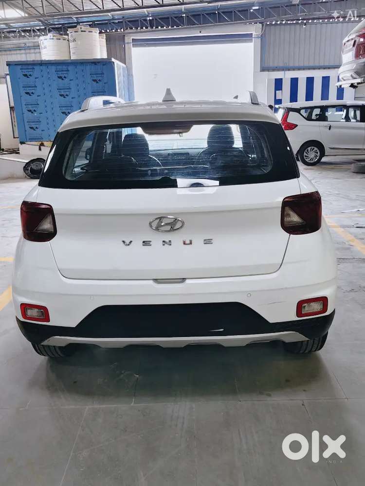 Hyundai Venue Crdi 2019 With Manual Transmission