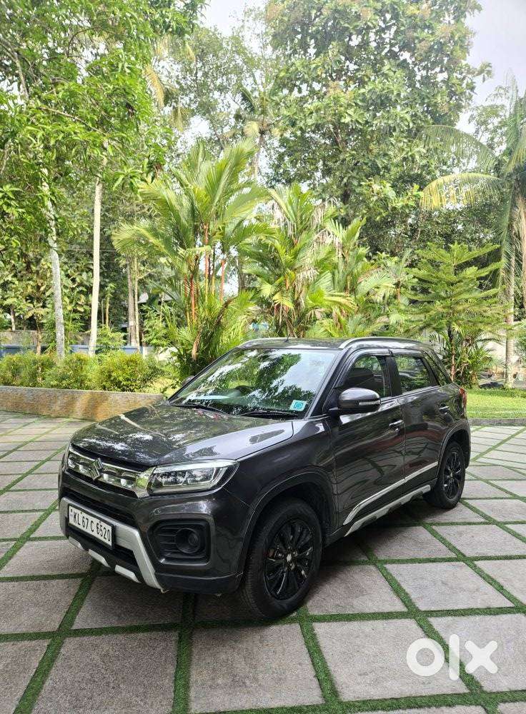 Maruti Suzuki Brezza, 2022, Petrol