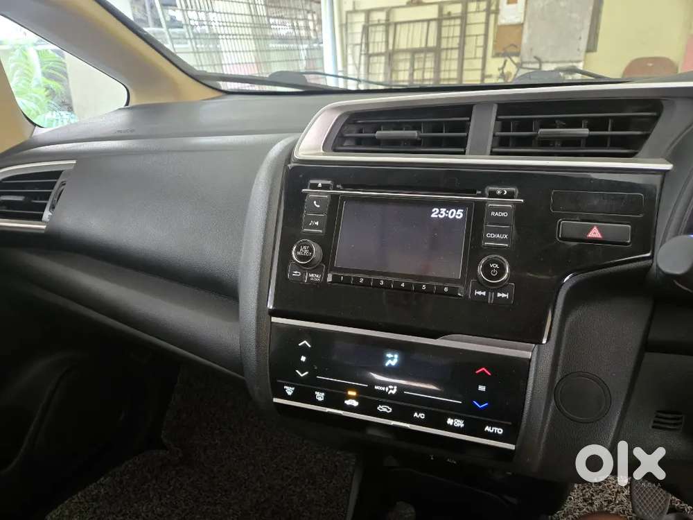 Honda Jazz 2016 Motogen Cng Installed, 45000 Km Driven