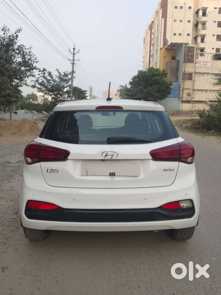 Hyundai I20 Petrol Asta, 2019, Petrol