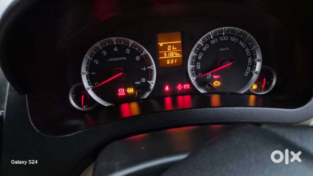 Maruti Suzuki Dzire 1.2 Vxi, 2016, Petrol