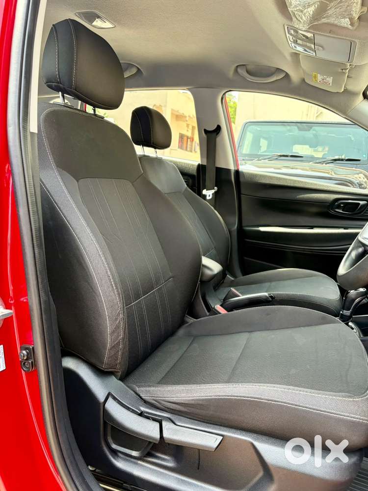 Hyundai I20 Sportz 1.2 Ivt, 2020, Petrol