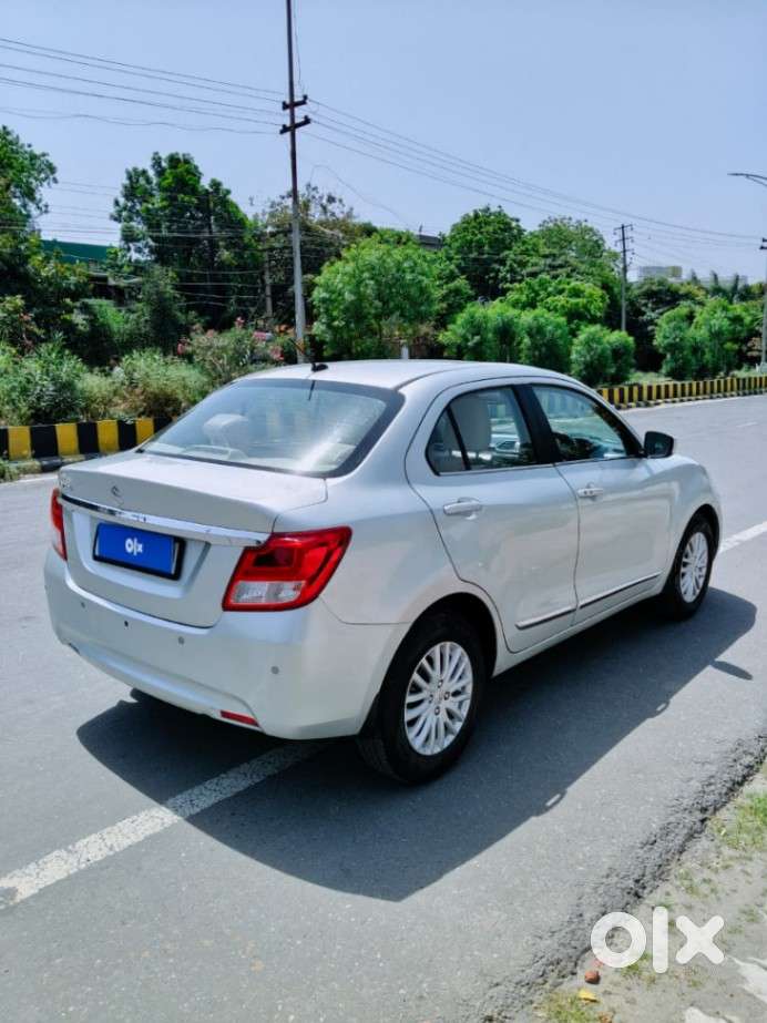 Maruti Suzuki Dzire 1.2 Zxi, 2018, Petrol