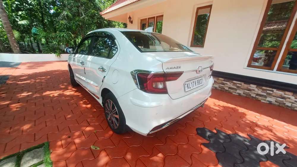 2021 Honda Amaze Vx Cvt (automatic)  1st Owner  Low 24k Km
