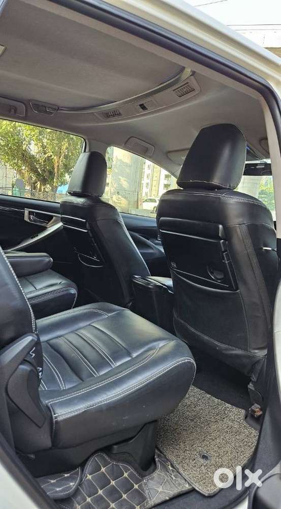 Toyota Innova Crysta 2.4 Vx Mt, 2017, Diesel