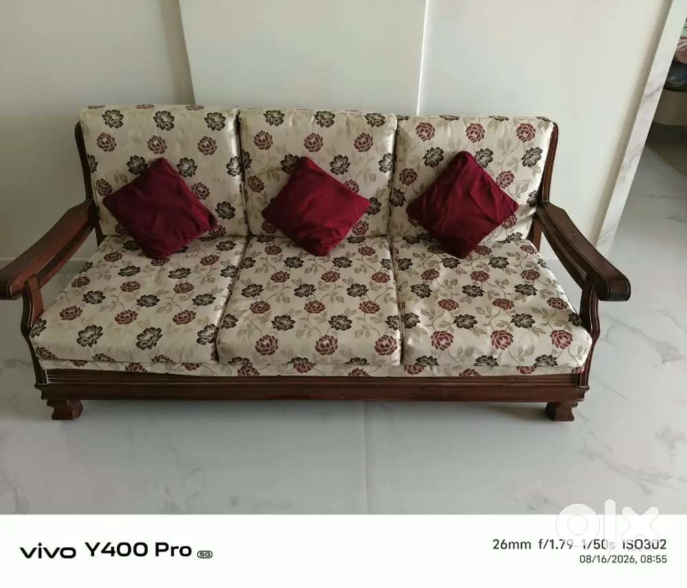 3 Seater Sofa Chair with 2 Single Seater Sofa Chairs