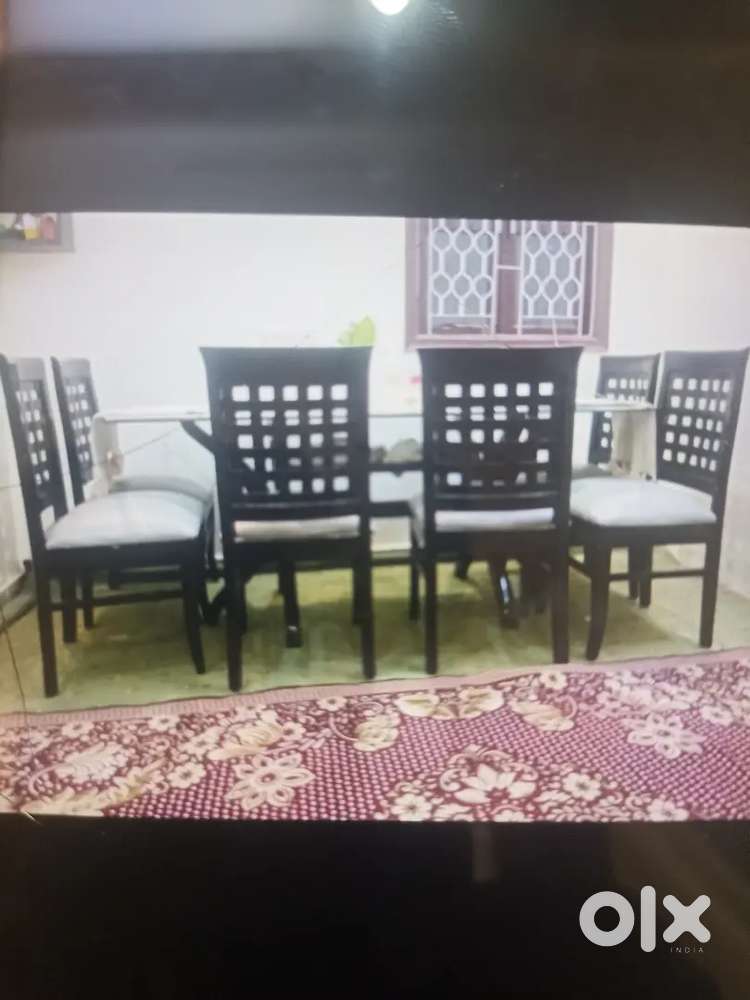 Dinning table