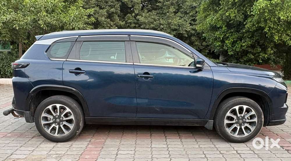 Maruti Suzuki Grand Vitara 1.5 Zeta Smart Hybrid At, 2023, Petrol