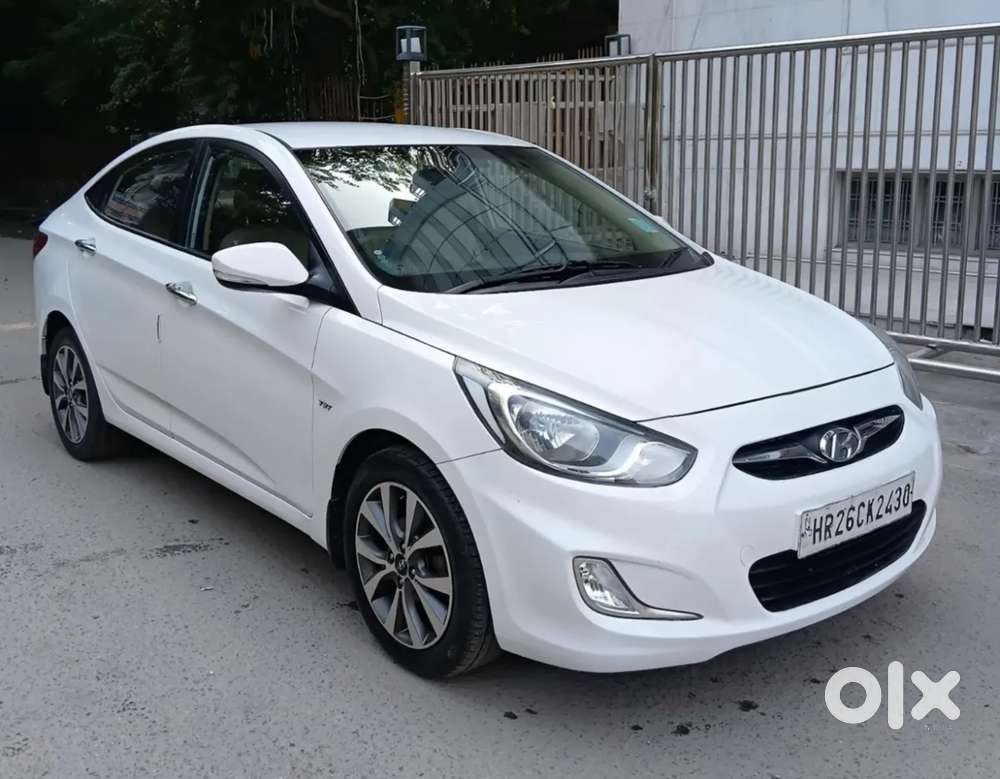 Hyundai Verna Fluidic 1.6 Vtvt Sx, 2014, Petrol