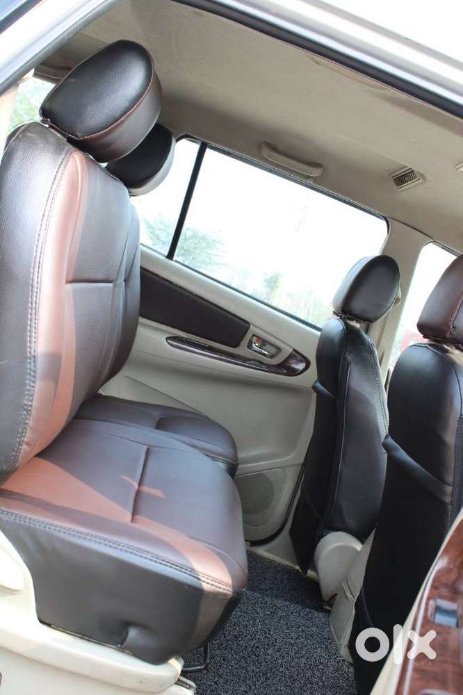 Toyota Innova 2.5 V 7 Str, 2013, Diesel