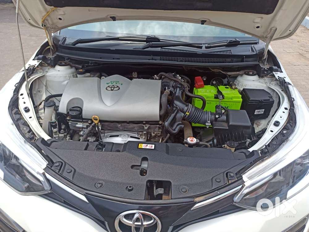 Toyota Yaris Vx Cvt, 2020, Petrol