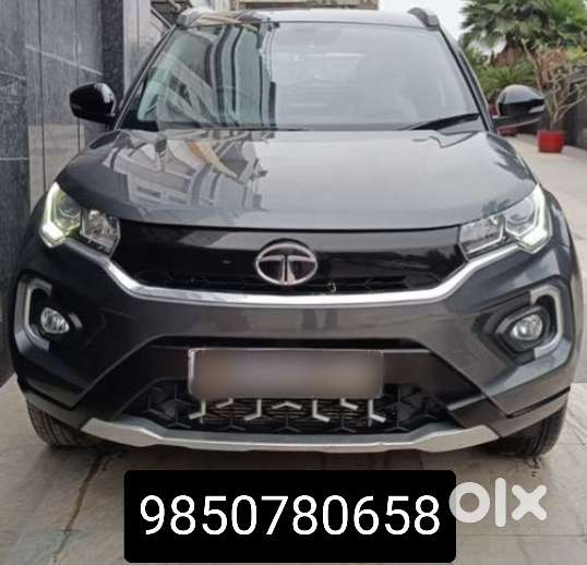 Tata Nexon 1.2 Revotron Xza Plus, 2023, Petrol