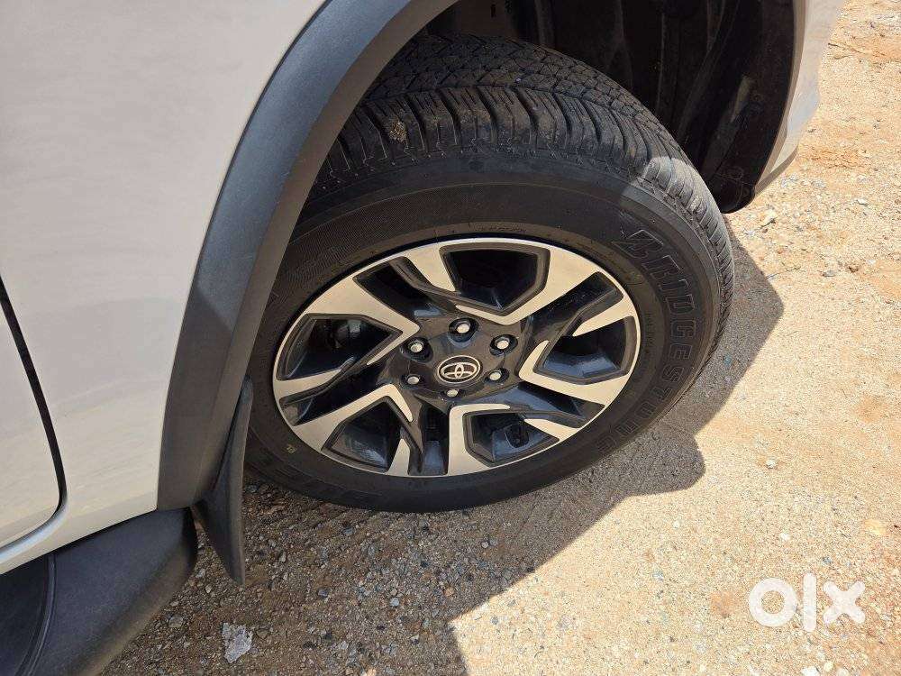 Toyota Fortuner Legender 4x2 At 2.8, 2023, Diesel