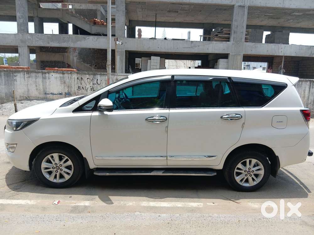 Toyota Innova Crysta 2.4 G Mt, 2018, Diesel