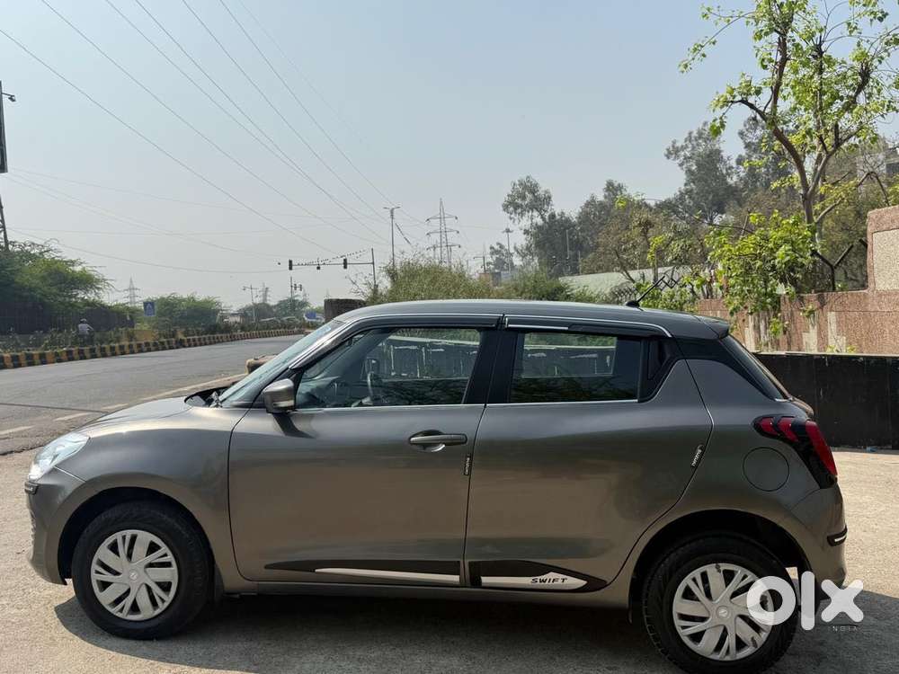 Maruti Suzuki Swift 1.2 Vxi (o), 2023, Petrol