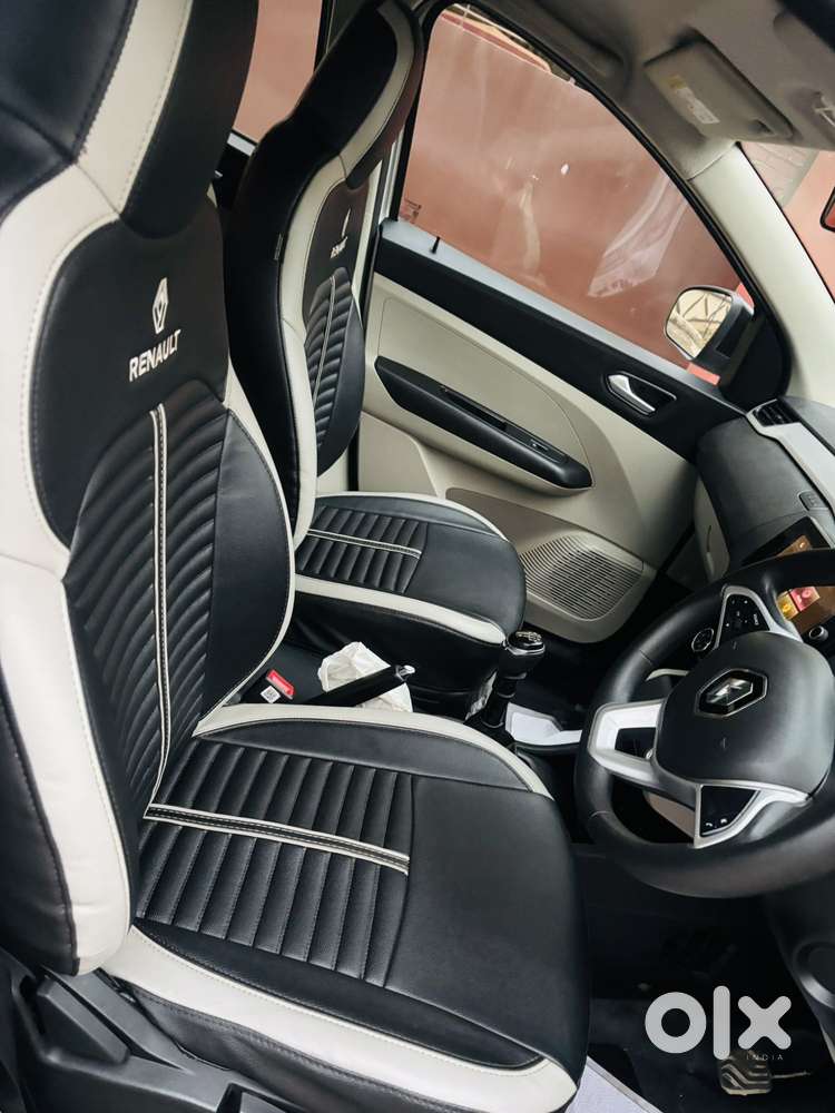 Renault Triber 1.0 Rxz Dual Tone, 2021, Petrol