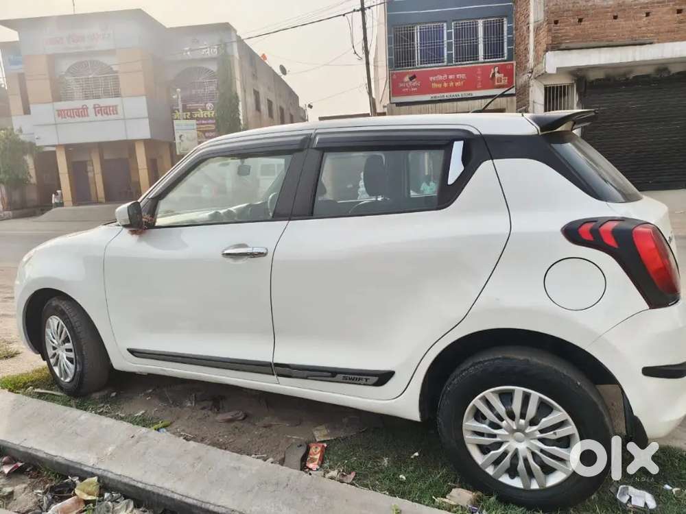 Maruti Suzuki Swift 2022 Vxi Manual