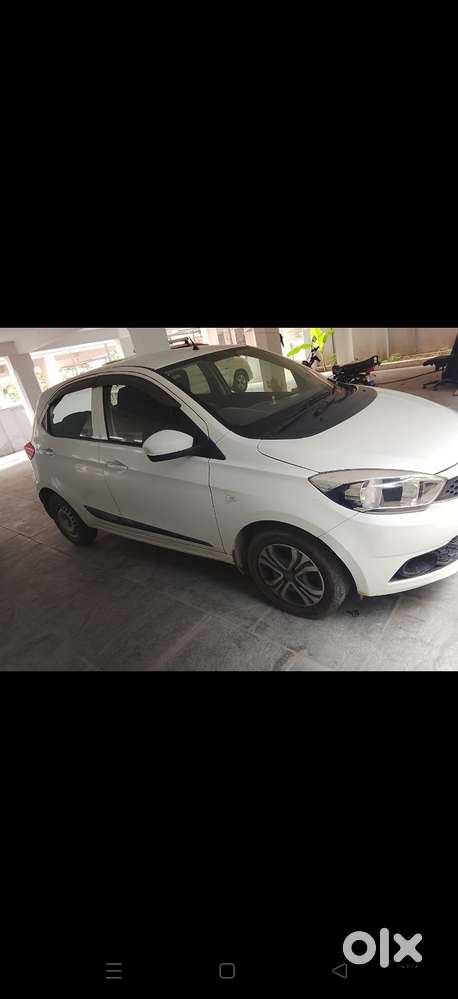Tata Tiago 1.2 Revotron Xza, 2019, Petrol