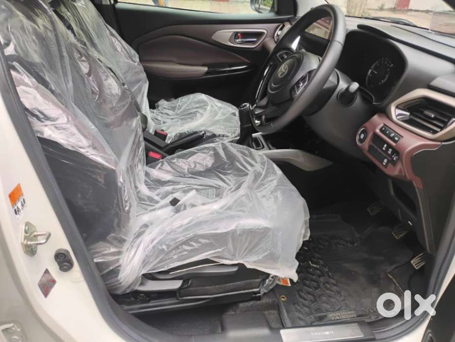Toyota Urban Cruiser Taisor V 1.0 Petrol Mt, 2025, Petrol