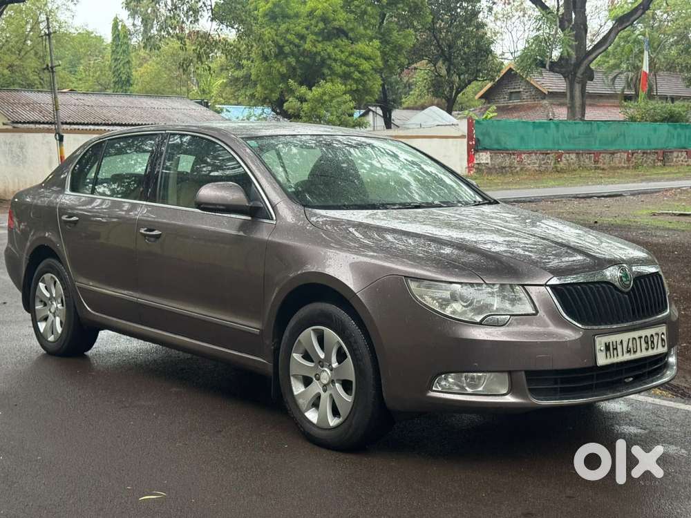 Skoda Superb Elegance 1.8 Tsi At, 2013, Petrol