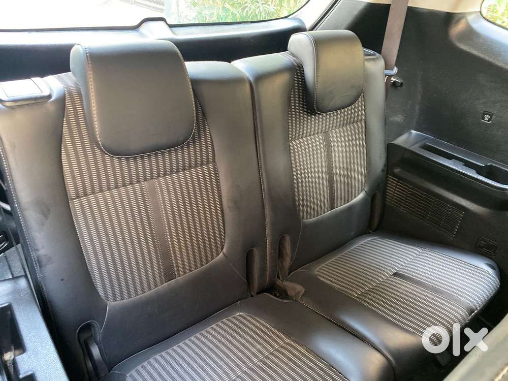 Kia Carens 1.4 Prestige Turbo 7 Str, 2023, Petrol