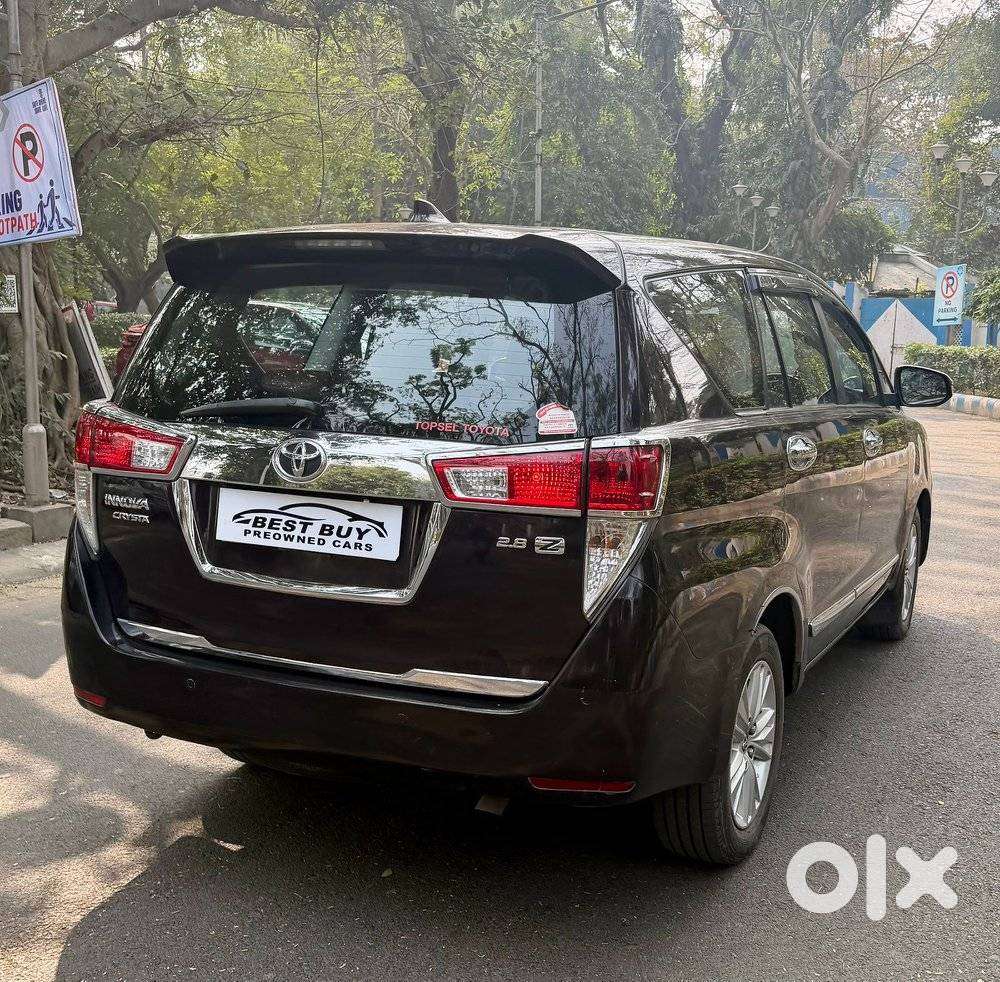 Toyota Innova Crysta 2.8z Automatic, 2017, Diesel