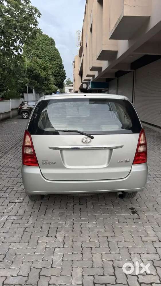 Toyota Innova 2007 Diesel Well Maintained