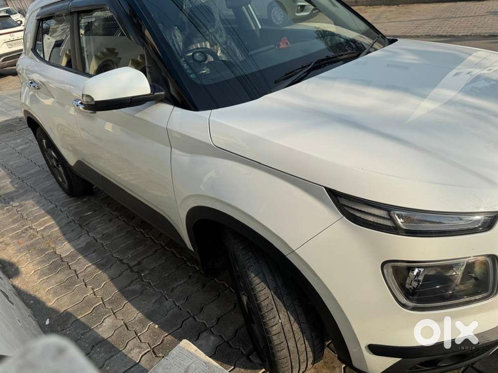 Hyundai Venue Diesel