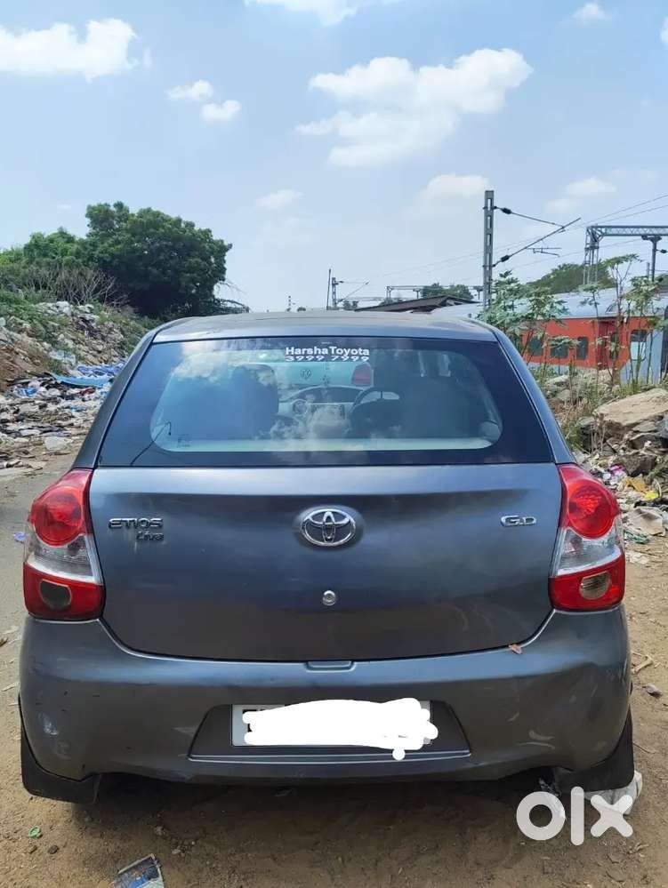 Toyota Etios Liva 2013