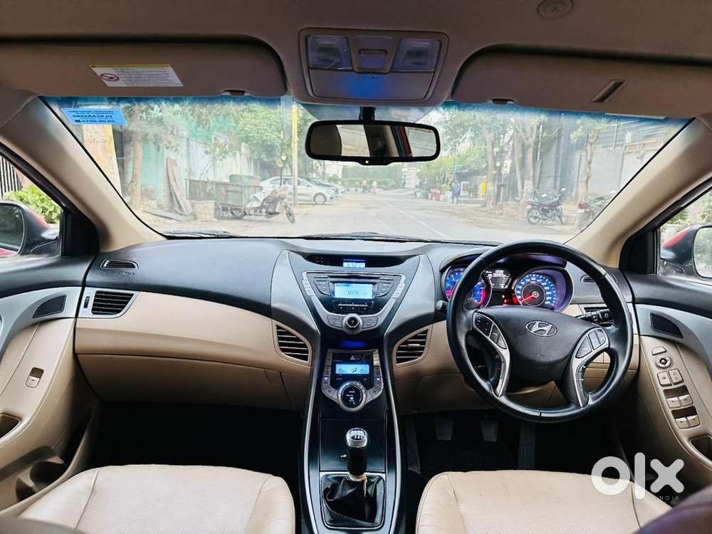 Hyundai New Elantra 2014 August Petrol Well Maintained