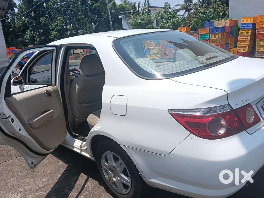 Honda City Zx 2006 Petrol Good Condition
