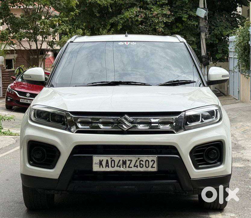 Maruti Suzuki Brezza 1.5 Zxi Smart Hybrid, 2021, Petrol
