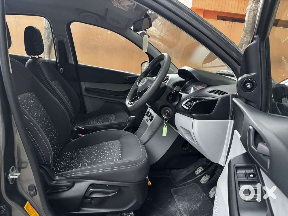 Tata Tiago 1.2 Revotron Xt (o), 2023, Petrol