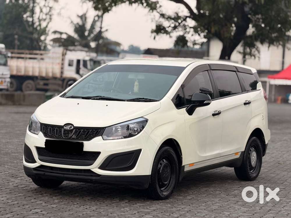 Mahindra Marazzo M2, 2019, Diesel