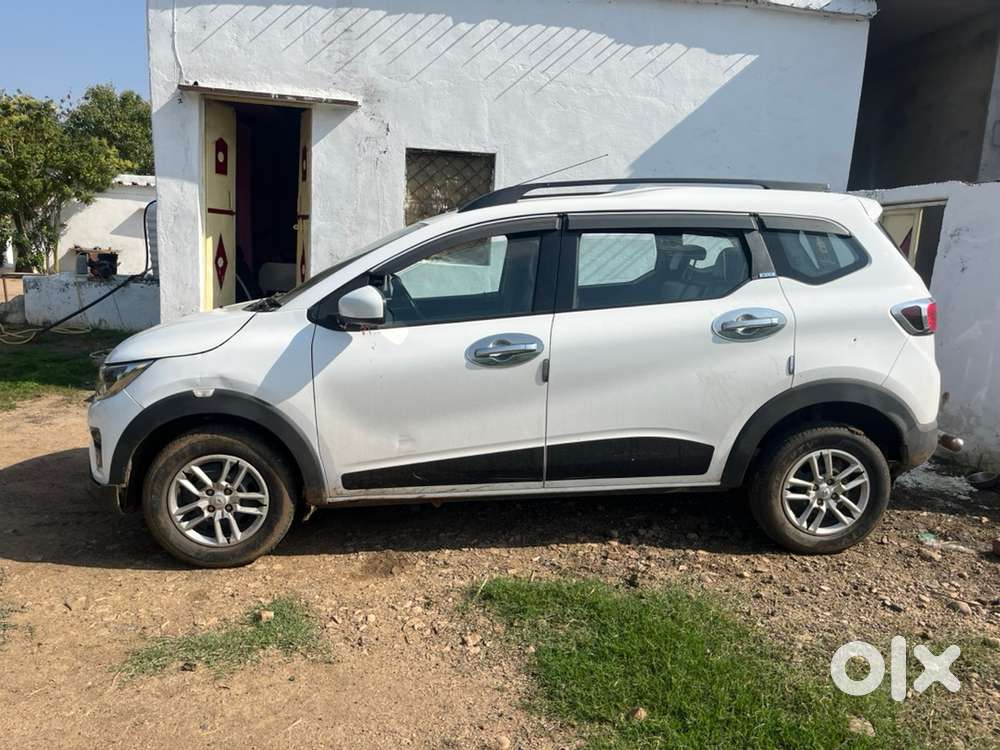 2020 Renault Triber Rxt Petrol
