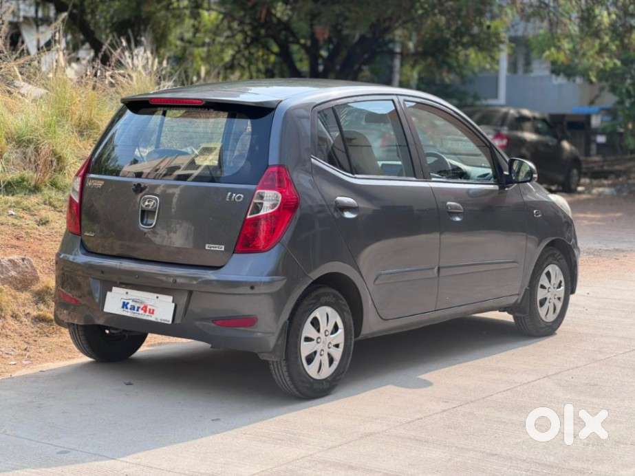 Hyundai I10 Sportz At, 2010, Petrol