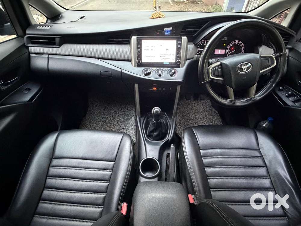 Toyota Innova Crysta 2.4 G Mt 7 Str, 2022, Diesel